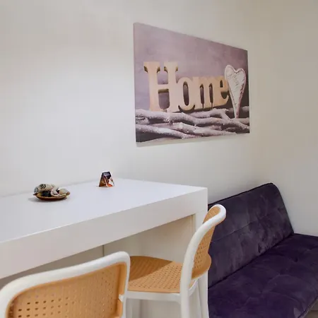 Apartment Theater Luxury By Quokka 360 - Next To Marsala's Iconic Theater